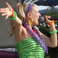 Singers Our live singers are available as Solo acts, or for a real show stopper, in combination with our dancers!
